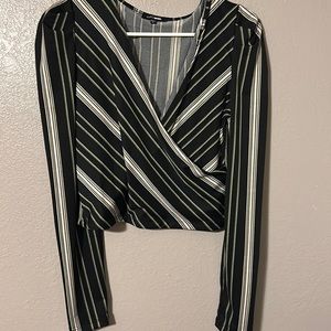 Fashion Nova cropped long sleeve